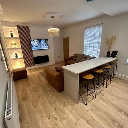 Coastal Apartments No 2 Сихем Экстерьер фото