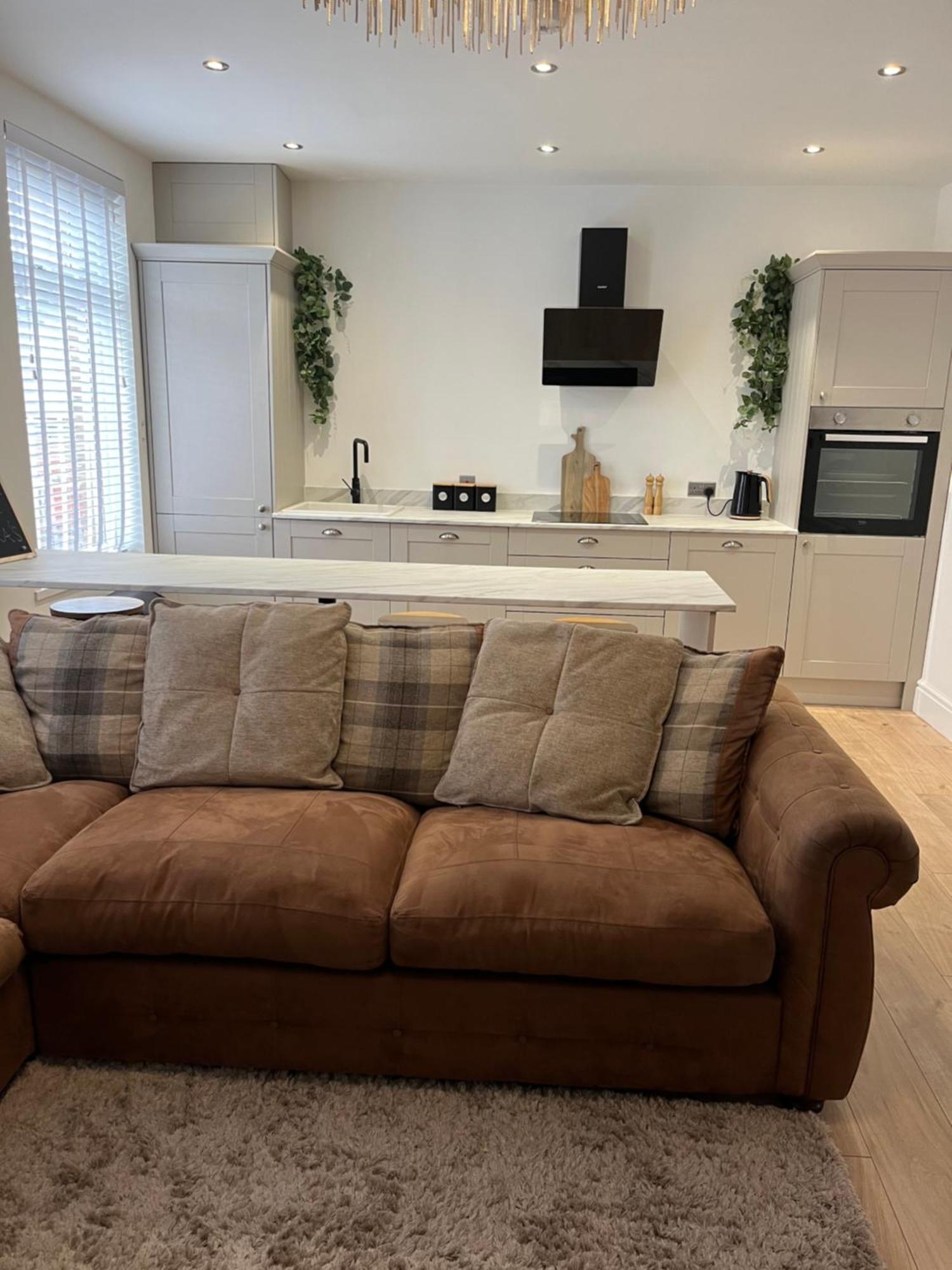 Coastal Apartments No 2 Сихем Экстерьер фото